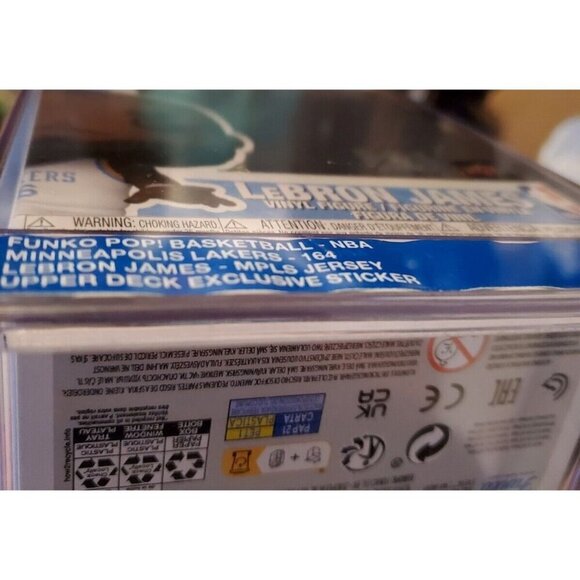 Funko Pop Basketball NBA MPLS LAKERS Lebron James Upper Deck Exclusive 164 - Picture 7 of 8